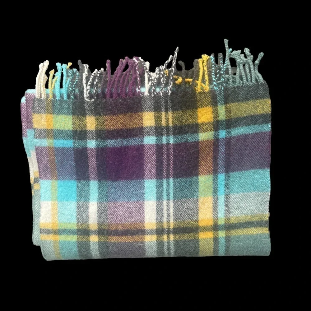 Johnstons - Made in Scotland Plaid Scarf